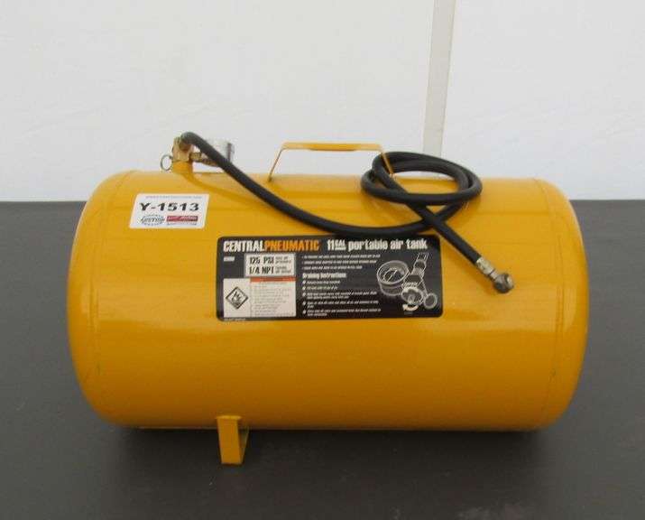 Y-1513 Central Pneumatic Pressure Tank - Pickett Auction Service