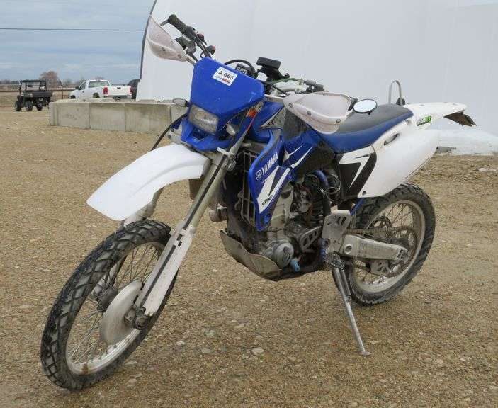 A665 2001 Yamaha WR426 Motorcycle Pickett Auction Service