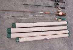 B-206 Fishing Poles + Net