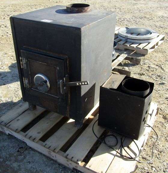 B785 Wood Stove + Heat Reclaimer Pickett Auction Service