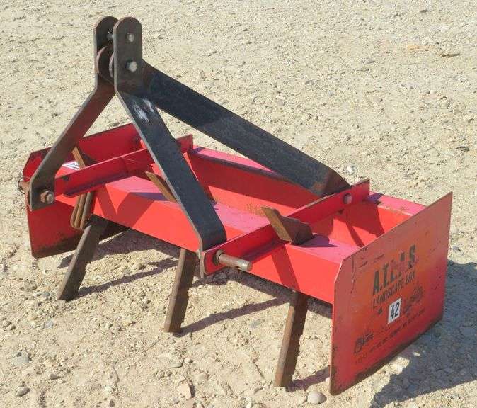 D923 Atlas 3Point Box Blade Pickett Auction Service
