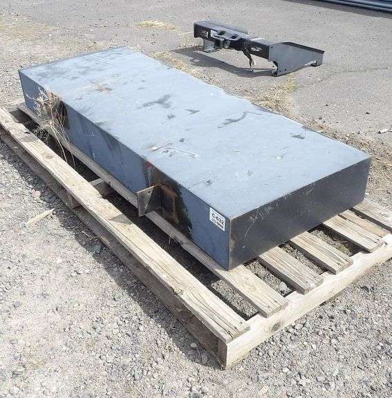C632 Truck Toolbox Pickett Auction Service