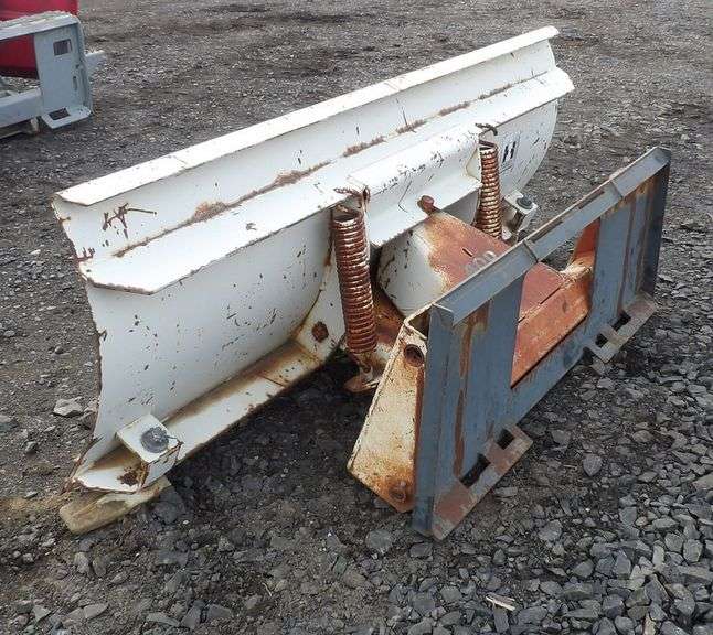 C518 Skid Steer Quick Attach Snow Blade Pickett Auction Service