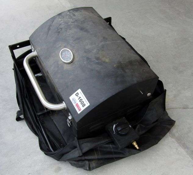 D1608 RV BBQ Pickett Auction Service