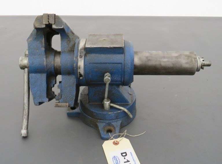 D1745 Pneumatic Bottle Jack + Vise Pickett Auction Service