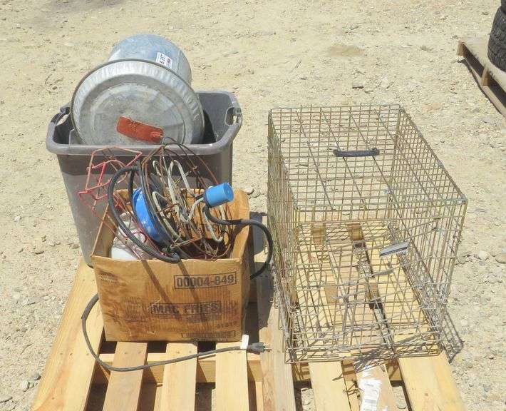 E357 Feeders + Water Heaters + Pet Crate Pickett Auction Service