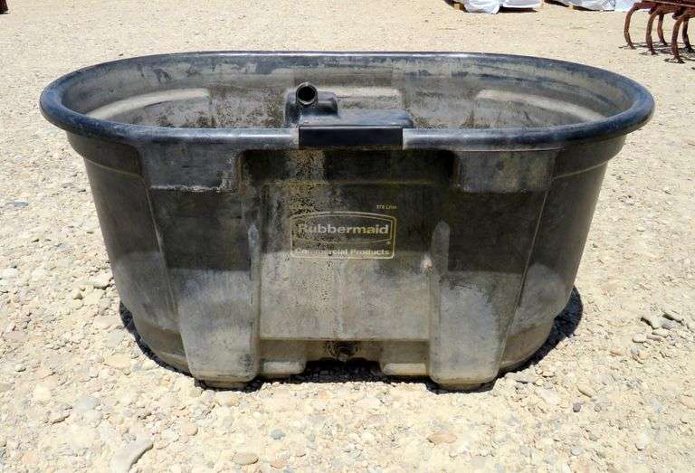 E1278 Rubbermaid Stock Tank + Float Valve Pickett Auction Service