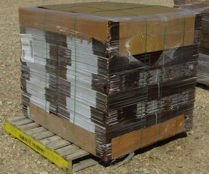 F1261 Produce Boxes Pickett Auction Service