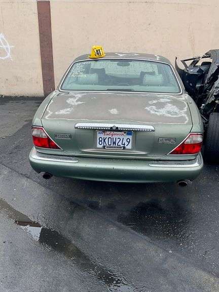 1999 JAGUAR VANDEN PLAS