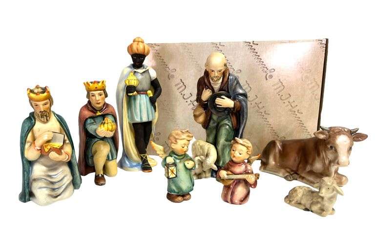 Hummel Nativity Pieces