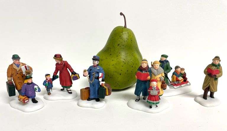 “Going Home For The Holidays” & “Caroling Thru The City” Department 56 Figures