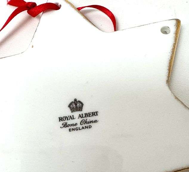 Vintage Royal Albert & Duncan Royale Ornament Set