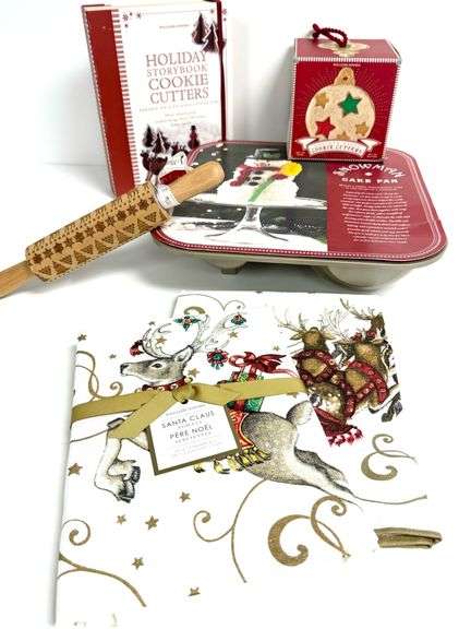 New Williams Sonoma Holiday Baking Set