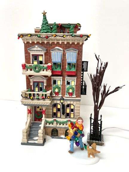 “Parkside Holiday Brownstone” Department 56