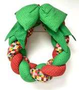 Vintage Plush Holiday Wreath