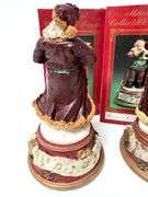 Windsor Collection Musical Santa Pair