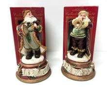 Windsor Collection Musical Santa Pair
