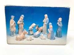 Vintage Porcelain Nativity Set