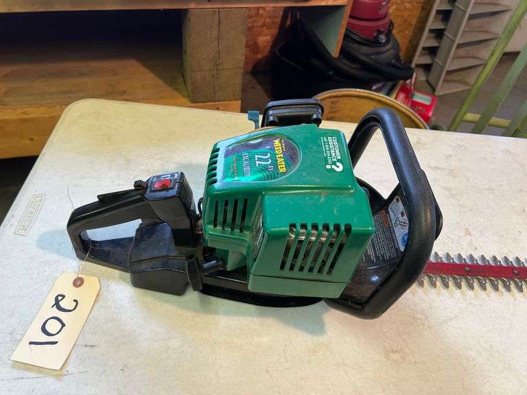 Weed Eater 22" Gas Powered Hedge Trimmer Peterson Land & Auction LLC