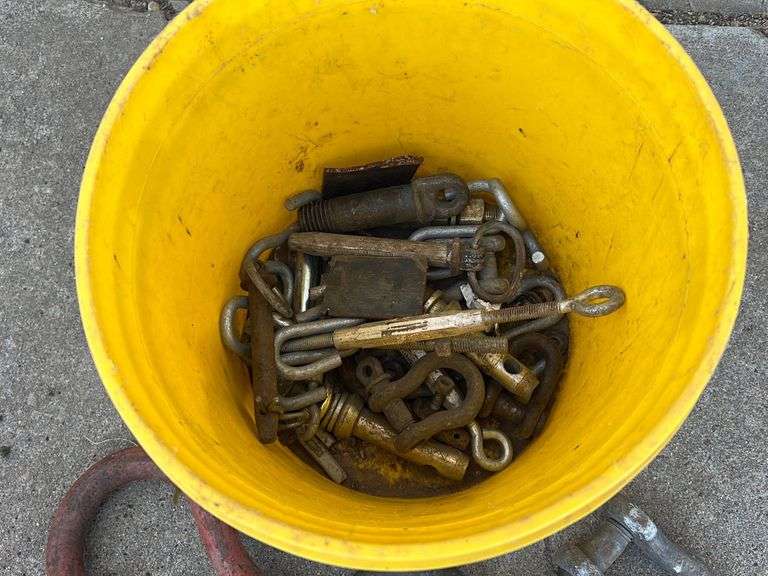 Clevis, 3pt Pins, Hutch pins, Turnbuckle. Peterson Land & Auction LLC