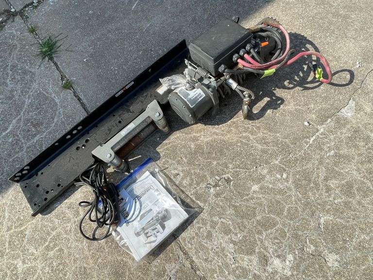 Badland Winches, Winch Mount & Winch Property Peddler