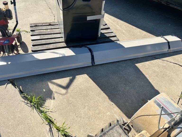 6 pc. Pole Barn Ridge Cap Property Peddler