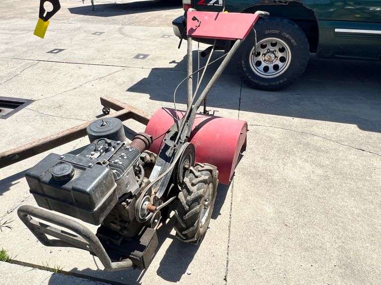 Briggs & Stratton 8 HP Tiller Property Peddler