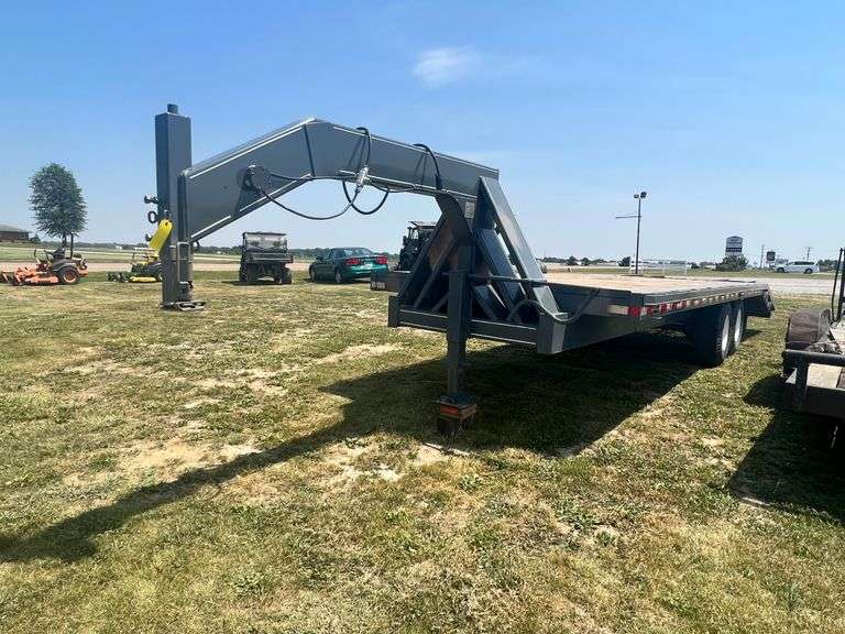 '83 Kiefer Built Gooseneck Trailer Property Peddler