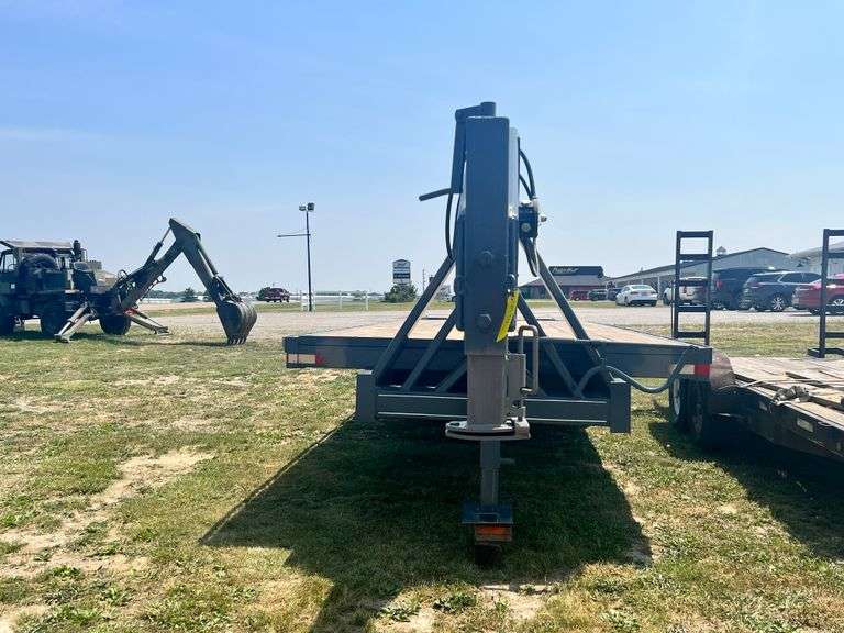 '83 Kiefer Built Gooseneck Trailer Property Peddler