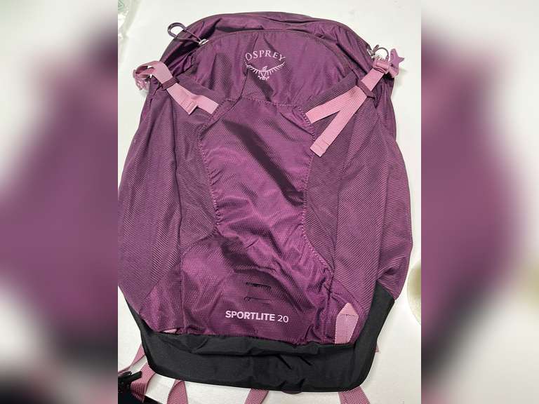 Osprey Sportlite 25 Hiking Backpack Small/Medium Aubergine Purple 121.