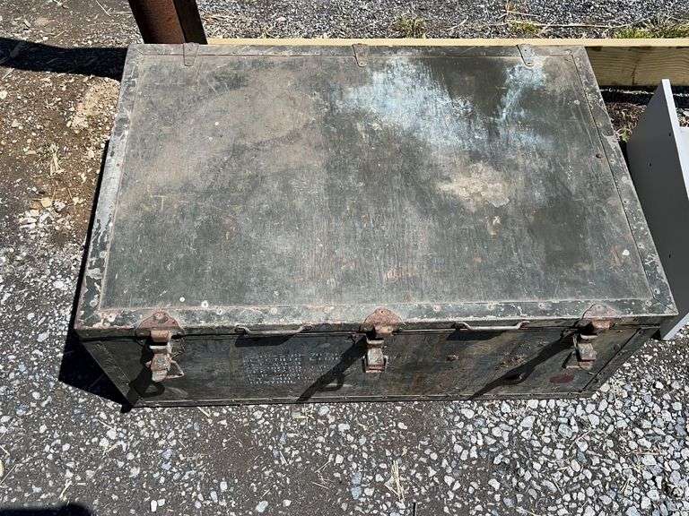 Tack Box w/ Misc Tack Rogers Community Auction Inc.