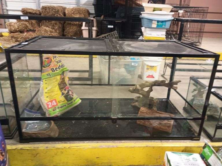 120 Gal Reptile Starter Tank w/ Locking Lid & Key Rogers Community