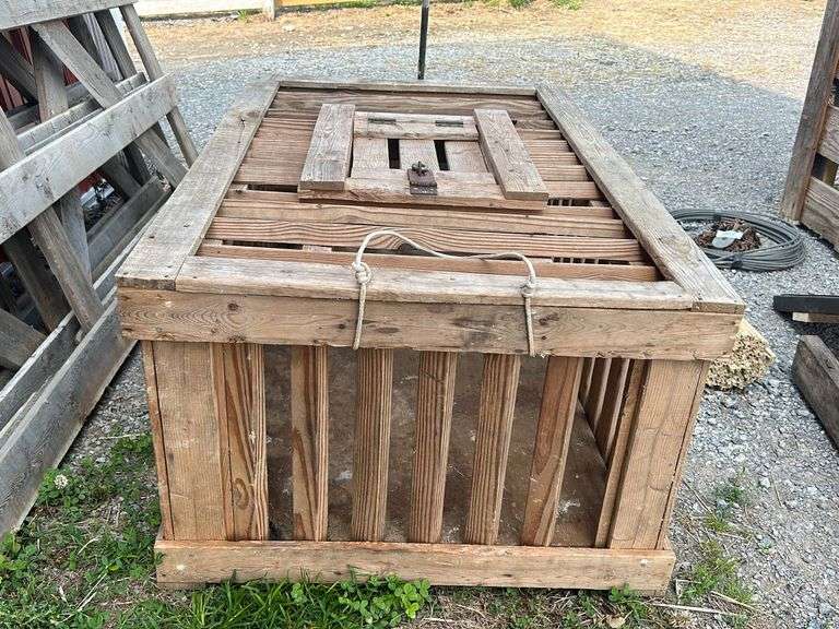 Wooden Chicken Crate Rogers Community Auction Inc.