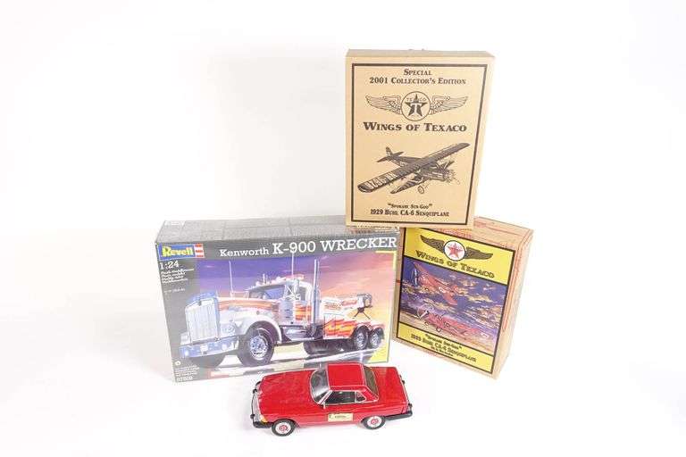 "ABSOLUTE" Lot Consisting of a Revell Kenworth Wrecker, Jim Beam