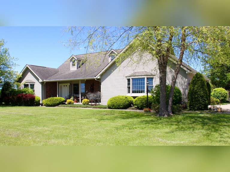STEPHENSON ABSOLUTE AUCTION CUSTOM RANCH HOME & SHOP