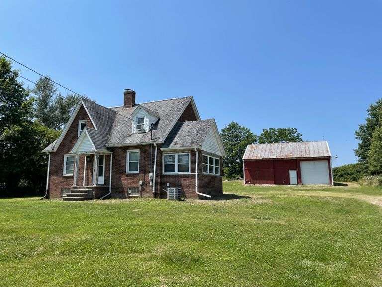 WAYNE COUNTY ABSOLUTE REAL ESTATE AUCTION RES Auction Services