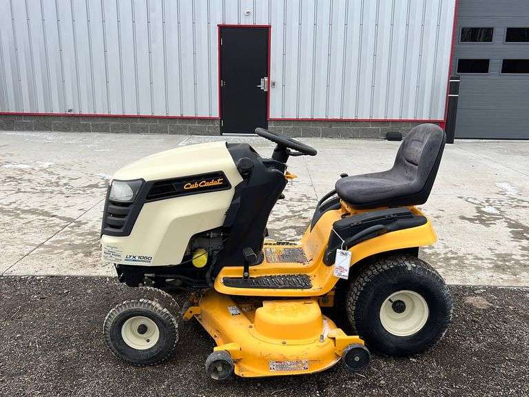 "ABSOLUTE" Cub Cadet LTX 1050 Riding Mower RES Auction Services