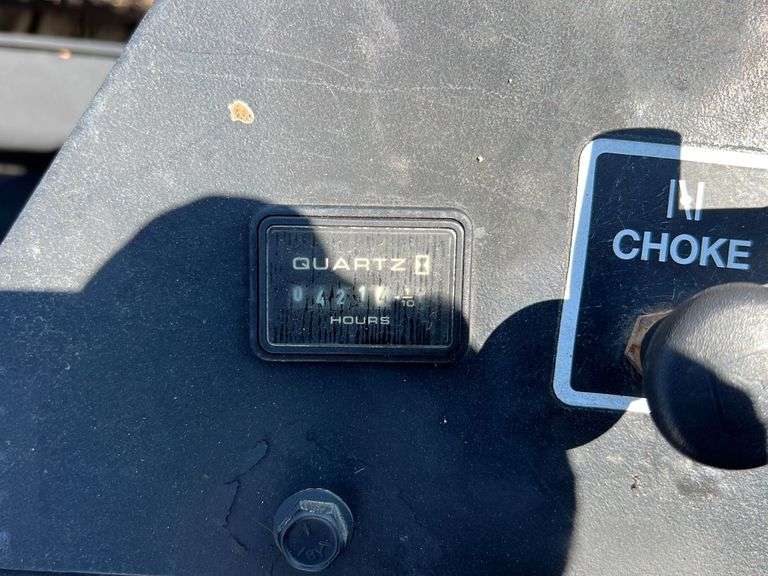 "ABSOLUTE" Swisher XZT60 ZMax ZeroTurn Mower RES Auction Services