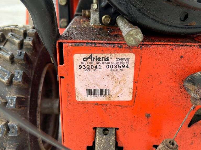 "ABSOLUTE" Ariens 7524 Snow Blower RES Auction Services