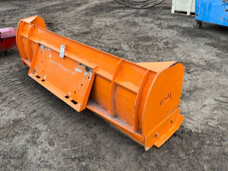 "ABSOLUTE" 8' Quick Attach Snow Pusher RES Auction Services