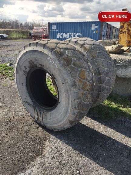 2- 525-80-r25 loader tires - Rideau Auctions