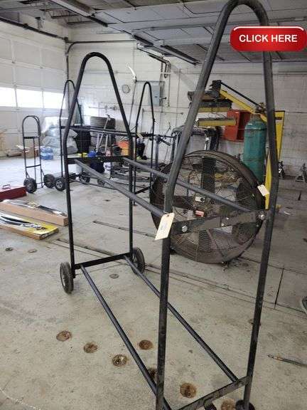 Portable tire rack - Rideau Auctions