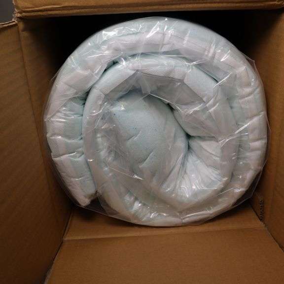 Milemont 1.5" Memory Foam Mattress Topper, Queen Size Rio Grande Trade