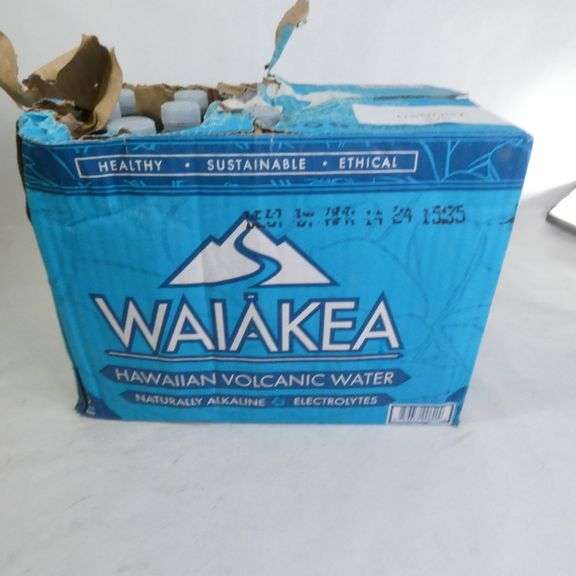Waiakea Hawaiian Volcanic Water 670ml Refillable Aluminum Still 12-pack (Hana Hou Waiakea Hawaiian Volcanic Water 670ml Refillable Aluminum Still 12-pack (Hana Hou