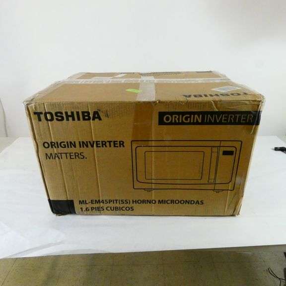 TOSHIBA MLEM45PIT(SS) Countertop Microwave Oven With Inverter