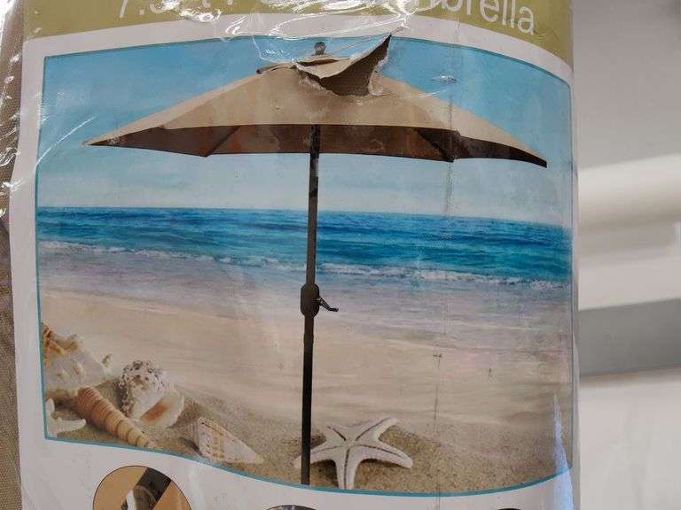 Sunnyglade 7.5' Patio Umbrella (Has Tear) Rio Grande Trade