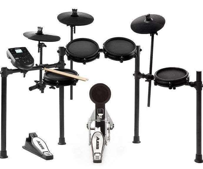 Alesis Nitro Mesh Kit, 8 Piece Electronic Drum Set Rio Grande Trade