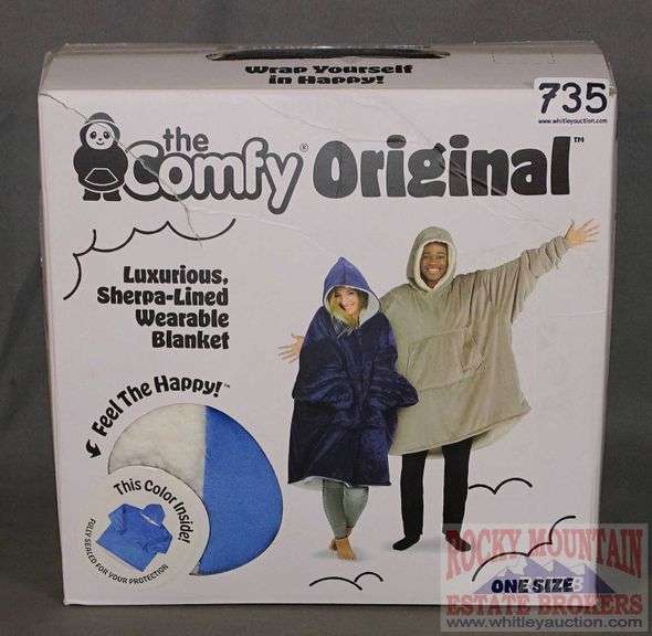 The Comfy Original, luxurious, sherpalined wearable blanket in blue