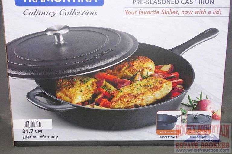 New Tramontina preseasoned cast iron covered skillet. 12.5 inch