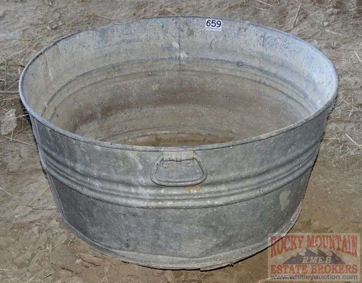 Galvanized Wash Tub. Rocky Mountain Estate Brokers Inc.